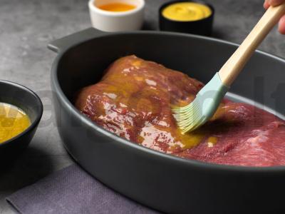 Kiaulienos krūtinėlė medaus-garstyčių padaže Žingsnis 1