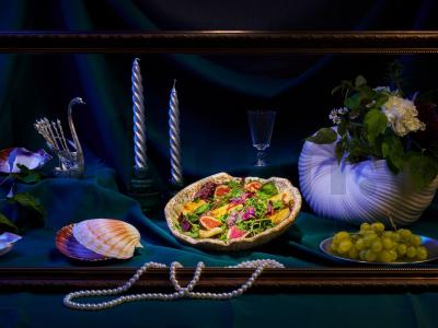 Salotas su figomis ir halumi pagrindine nuotrauka