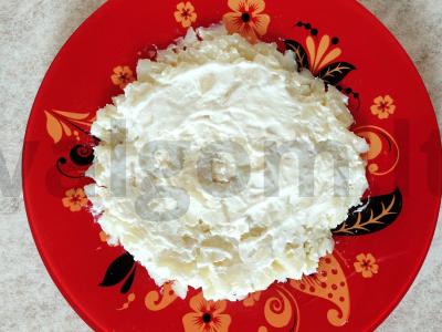 Skanus ir sočius salotas su upėtakiu, bulvėmis ir pomidorais Žingsnis 4