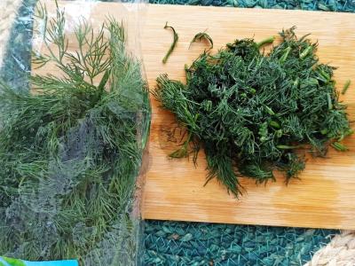 Kepta menkė su morkomis ir šviežiu krapu Žingsnis 6