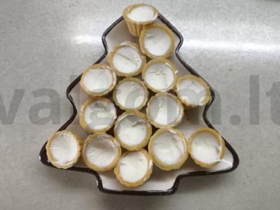 Tartaletės su ikrais ir varškės sūriu Žingsnis 1