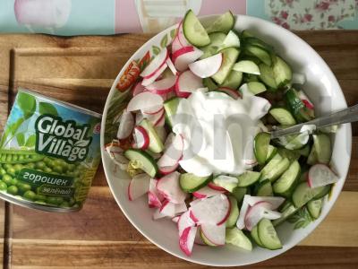 Daržovių salotas su žirneliais Žingsnis 3