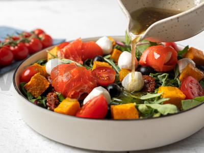 Salotos su lašiša ir mocarela Žingsnis 5