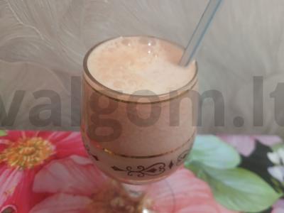 Vasaros arbūzų smūdis su minkštu varškės sūriu ir sėklų mišiniu pagrindine nuotrauka