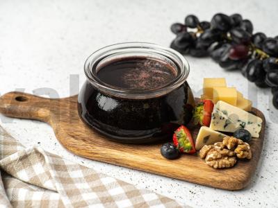 Vynuogių čatnis pagrindine nuotrauka