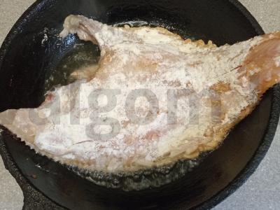 Plačiakaktė su terijaki padažu keptuvėje Žingsnis 4