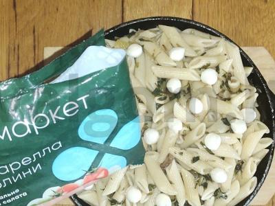 Makaronai su mocarela ir snytimi Žingsnis 7