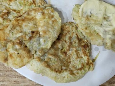 Švelnūs blynai iš cukinijų ir baklažanų ikros Žingsnis 7