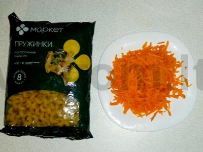 Laivyno vakarienė su makaronais ir troškiniu Žingsnis 2