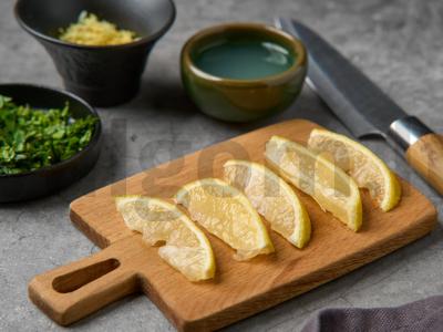 Krostinai su putojančiais midijomis ir avokadu Žingsnis 2