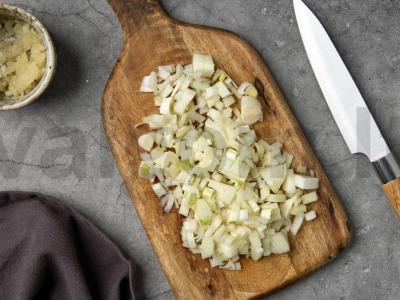 Krostinai su putojančiais midijomis ir avokadu Žingsnis 3