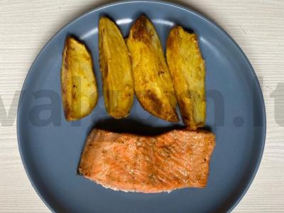 Upėtakis, keptas oro grilyje pagrindine nuotrauka