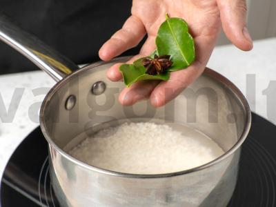 Mango su lipniu ryžiu (Mango sticky rice) Žingsnis 1