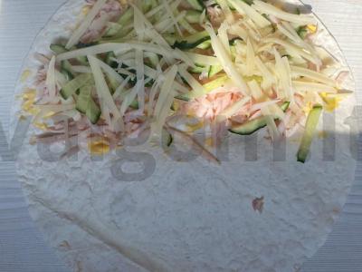 Tortilija su kumpiu ir sūrio padažu Žingsnis 7