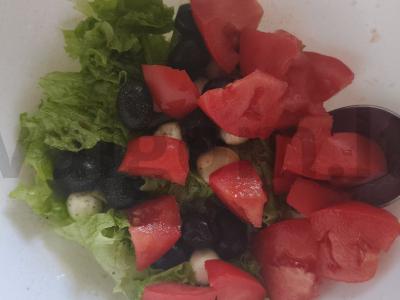 Vitaminų salotos su mocarela Žingsnis 4