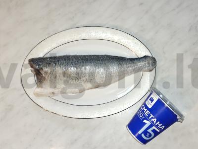 Kefalė grietinėlės padaže, paruošta oro grilyje Žingsnis 1