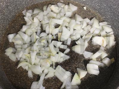 Kepti sviestiniai grybai grietinėlės padaže su bulvėmis Žingsnis 5