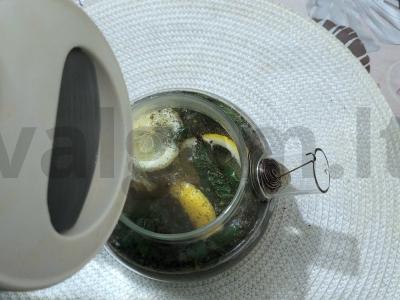 Kvapnus arbata su citrina, melisa ir mėta Žingsnis 5
