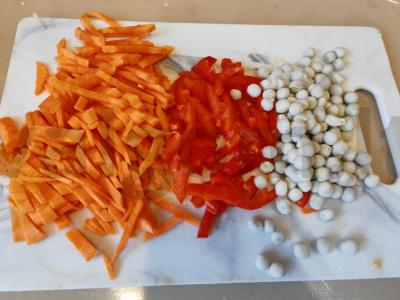 Ryžiai su daržovėmis ir vištiena Žingsnis 6