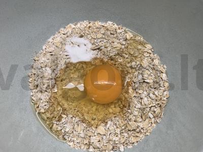 Avižiniai sausainiai su obuolių tyre arbatai Žingsnis 2