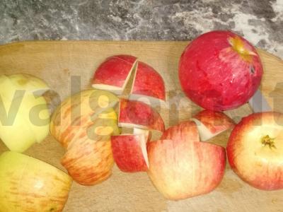 Kompotas su uogų sultimis ir obuoliais Žingsnis 1