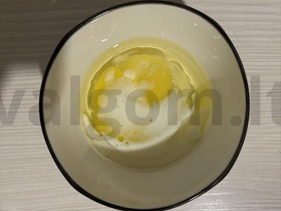 Greitas obuolių keksiukas vienam Žingsnis 6