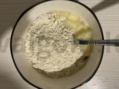 Greitas obuolių keksiukas vienam Žingsnis 11