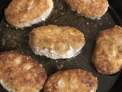 Kotletai su enoki grybais Žingsnis 10