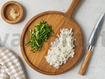 Cukinijų ir baklažanų bulviniai blynai Žingsnis 3