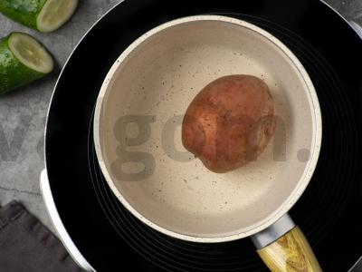 Šaltibarščiai su rūkytomis antis krūtinėlėmis Žingsnis 1