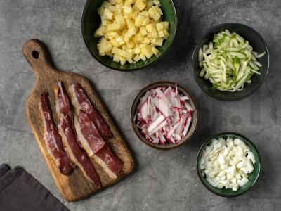 Šaltibarščiai su rūkytomis antis krūtinėlėmis Žingsnis 4