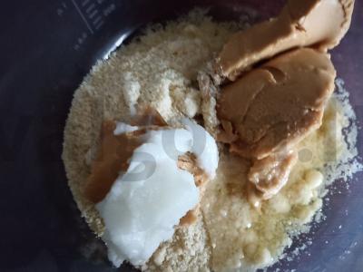 Beigluteniai ir be cukraus migdolų sausainiai Žingsnis 1