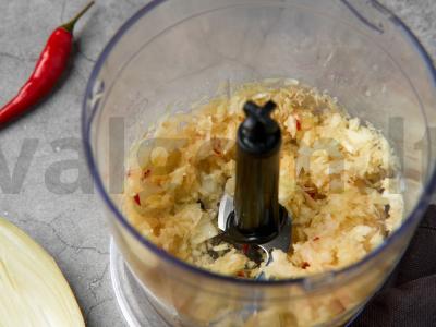 Aromatingi „kankorėžiai“ iš gruzdintų kalmarų Žingsnis 2