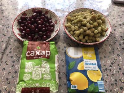 Vyšnių ir šilkmedžio kompotas Žingsnis 2