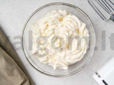 Šokoladinis aviečių tortas Žingsnis 5