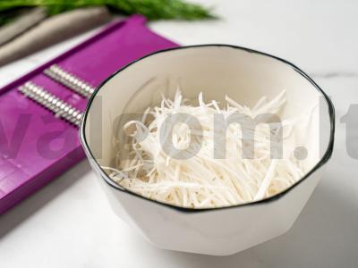 Salotas su vištienos filė ir kukurūzais Žingsnis 4