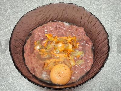 Kiaulienos kepenų blynai pietums Žingsnis 5