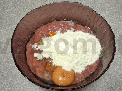 Kiaulienos kepenų blynai pietums Žingsnis 6