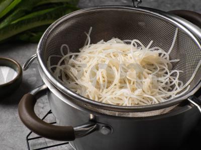 Spring rolls su krevetėmis Žingsnis 5