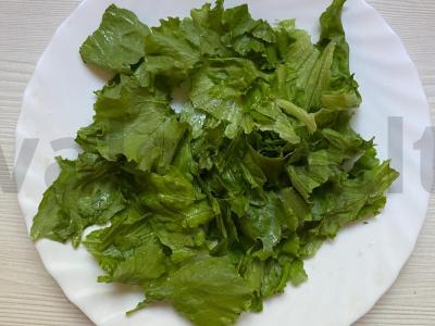 Daržovių salotas su keptu Adygei sūriu Žingsnis 7