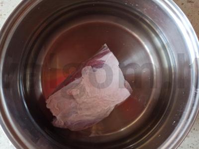 Šviežių kopūstų šči su aštriu raudonu pipiru Žingsnis 1