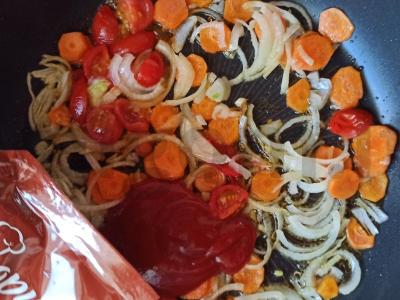 Šviežių kopūstų šči su aštriu raudonu pipiru Žingsnis 4