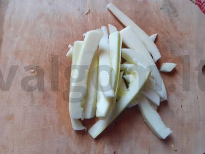 Funchosa su cukinija ir saldžiuoju pipiru Žingsnis 2