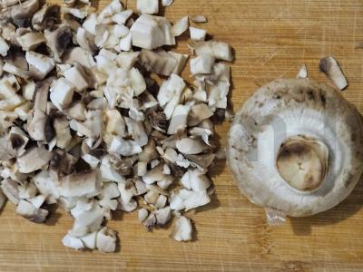 Karšti sumuštiniai su pievagrybiais per 20 minučių Žingsnis 2