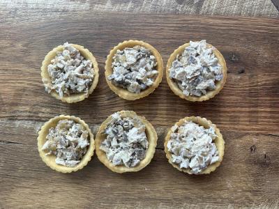 Juliens su vištiena ir pievagrybiais tartaletėse Žingsnis 6