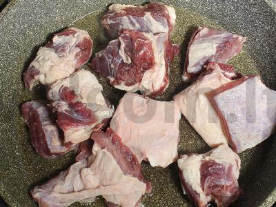 Plovas su jautienos šonkauliais Žingsnis 4