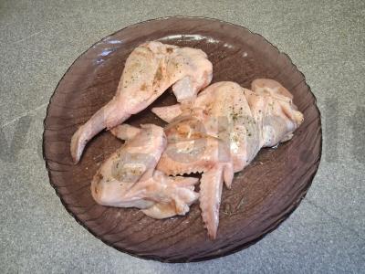 Aštrūs vištienos sparneliai su bulguro garnyru Žingsnis 2