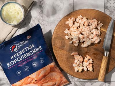 Krevetėmis užpildytas burgeris Žingsnis 2