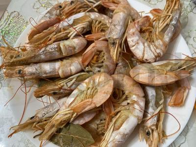 Vėžiagyviai, kepti su svogūnais Žingsnis 2