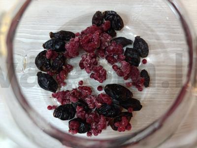 Šaltinis iš erškėtuogių, aviečių ir raudonėlio Žingsnis 1